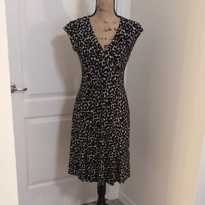 Jones New York Black and White Midi Dress